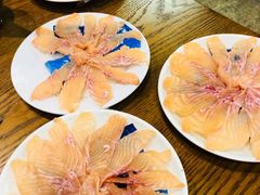 -三文彩虹鳟鱼庄