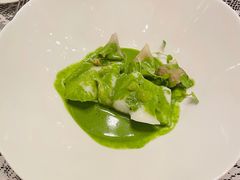 蒸法国银鳕鱼配洋蓟佐翡翠奶油汁-Jean Georges