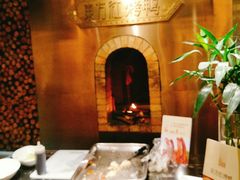 -东方红海鲜百汇(国际大厦店)