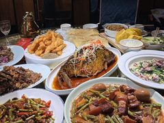 -大胡同天津菜·海肠捞饭·津门皮皮虾锅贴一绝(西姜井店)
