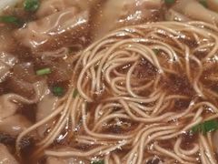虾籽馄饨面-东园小馆(香颂店)