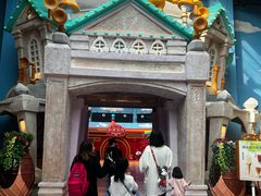 -蓝精灵乐园·世茂精灵之城主题乐园