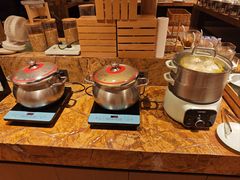 -深圳罗湖东门步行街亚朵X酒店