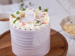 -山与蓝·轻糖鲜果蛋糕(勒泰店)