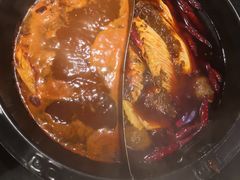 -宽板凳老灶火锅(簋街店)