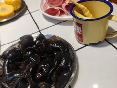 -强盅盅重庆市井火锅店(中央大街店)