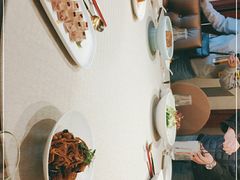 -品悦酒店(三林古镇店)