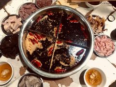 红汤锅底-渝味黄姐火锅(黄泥村店)