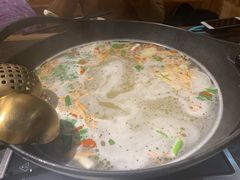 骨汤虫草花锅底-许府牛火锅(信义坊总店)