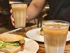 -Peet's 皮爷咖啡(东湖路手作店)