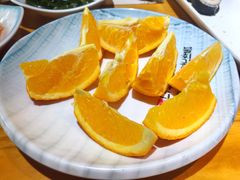 水果盘-唯成•韩国炭火烤肉 유성고기