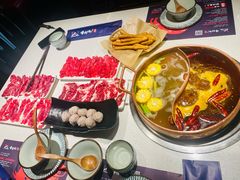 -牛村来人潮汕牛肉火锅(西单店)