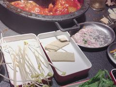 -晓宇重庆火锅(西安荟聚店)