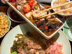 -八月美食小馆(银泰城总店)