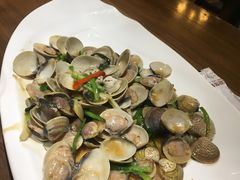 -宝燕海货工场(长江国际店)