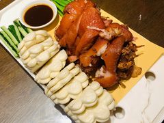 老北京锅烧肘子-张大嘴菜馆(庞各庄店)