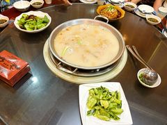 -老来福·非遗酸汤兔(凯旋路店)