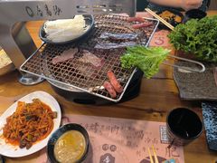 -合易泓烤肉·海肠捞饭(火车站店)