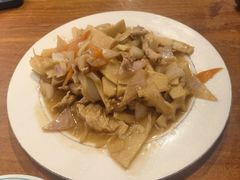 -老街坊餐吧