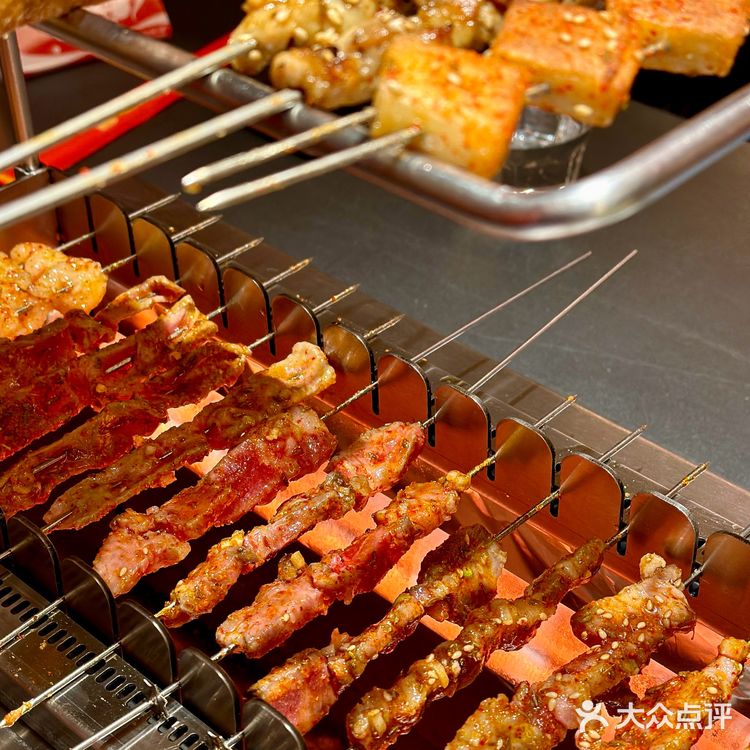 邢氏老太太❗肉张力拉🈵的烧烤店