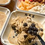 打动车来乐山必吃的一碗黑米凉糕‼️