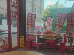 -塔斯汀中国汉堡(南京信息工程大学店)