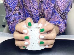 -尤柰可-奶耳美甲美睫