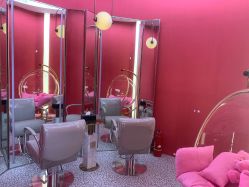 -In Style Hair Salon