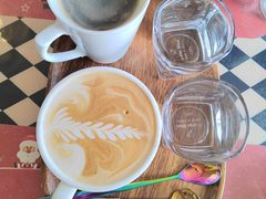 -Rabbit Cafe私房西餐甜点咖啡(栖霞路店)