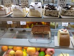 -焙丽拾光(麦凯乐直营店)