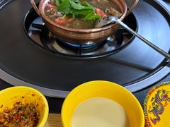 -银同牦牛肉火锅