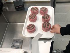 -好利来(上海虹桥新天地Lab主题店)