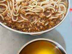 -正宗杨记普洱酸醋米线(总店)