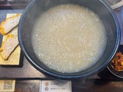 -银米·云南传统过桥米线(双廊黑金冠店)
