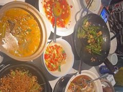 -费大厨辣椒炒肉(高铁吾悦广场店)
