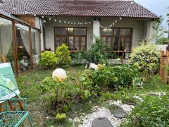 -Jo's Garden