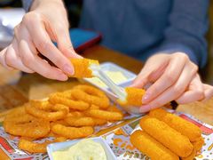 -Famous肥猫墨西哥音乐餐吧(五棵松华熙LIVE店)