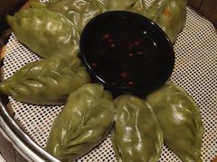 -墨居上隐·院子里火锅(峨眉店)