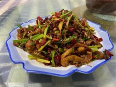 -桂萍特色牛筋牛杂(长堤街总店)