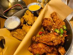 炸鸡翅一半一半-富乐满韩国正宗炸鸡韩国料理(虹泉路店)