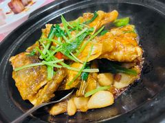 姜葱鱼头煲-誉八仙酒楼(静安大悦城店)