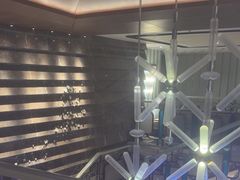 -浅深(世茂滨江精品店)