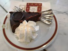 -Cafe Sacher(WIEN)