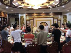 大堂-鹏城人家海鲜酒家·23年老字号(较场尾店)