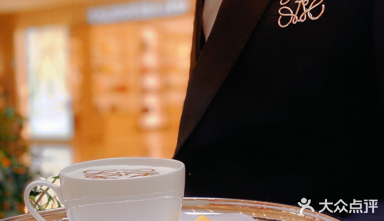 咖啡探店一第六百一十九家LOEWE快闪店