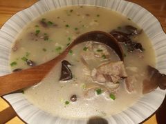 -十三式重庆江湖菜(金茂览秀城店)