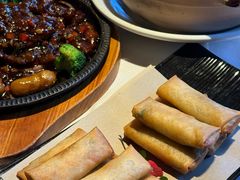 -八府香鸭·啫啫煲(华山路店)