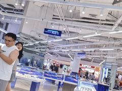 -优购镜仓(黄岛吾悦店)