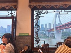 -小天鹅火锅·一线江景洪鼎旗舰店(洪崖洞店)