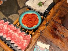 -老牌坊云南鱼豆花火锅(哈西万达店)